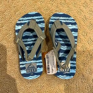 Toddler Boy Reef Sandals, NWT, size 5/6